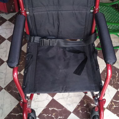Vendo silla de ruedas - Img 126831116