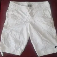 Short Blanco elastizado, Talla S, marca Nike - Img 54838580