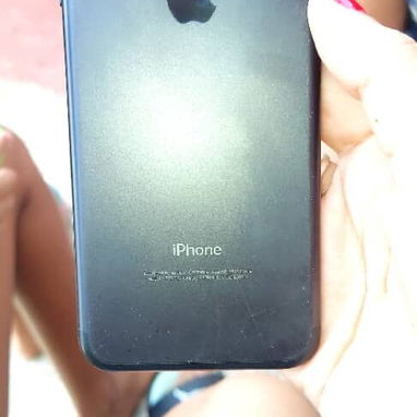 iPhone 7 - Img 124000420