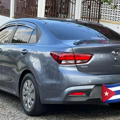 Kia Río 2020 ,pintura de fábrica, Motor: 1.8L doble inyección ,Automática de 8 velocidades,Pantalla táctil, Bluetooth - Img 109783890