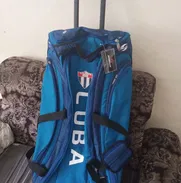 Bolso de 23 k con ruedas - Img 50350940
