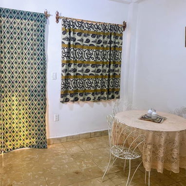 🏡 SE VENDE APARTAMENTO, primer piso,en excelente zona de PLAYA. Almendares - Img 120894266