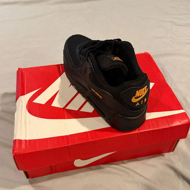 Tenis Nike Originales en caja interesados llamar al 58243541 o escribir al whatsaap - Img 123109189