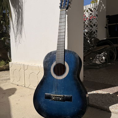 Guitarra en venta - Img 124468420