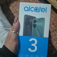Teléfonos celulares nuevos en su caja listos para estrenar - Img 58066969