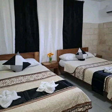 🏊🏻♀️ Renta Casa de Lujo, Guanabo. Casa Con Piscina En La Playa. Capacidad para 15 personas - Img 115942655