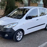 Disponible para renta Hyundai i10 automático con aire a/c - Img 54261890