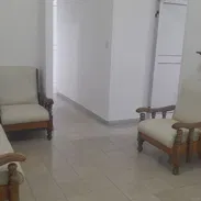 Apartamento disponible en calle Humboldt frente a Malecón - Img 56035408